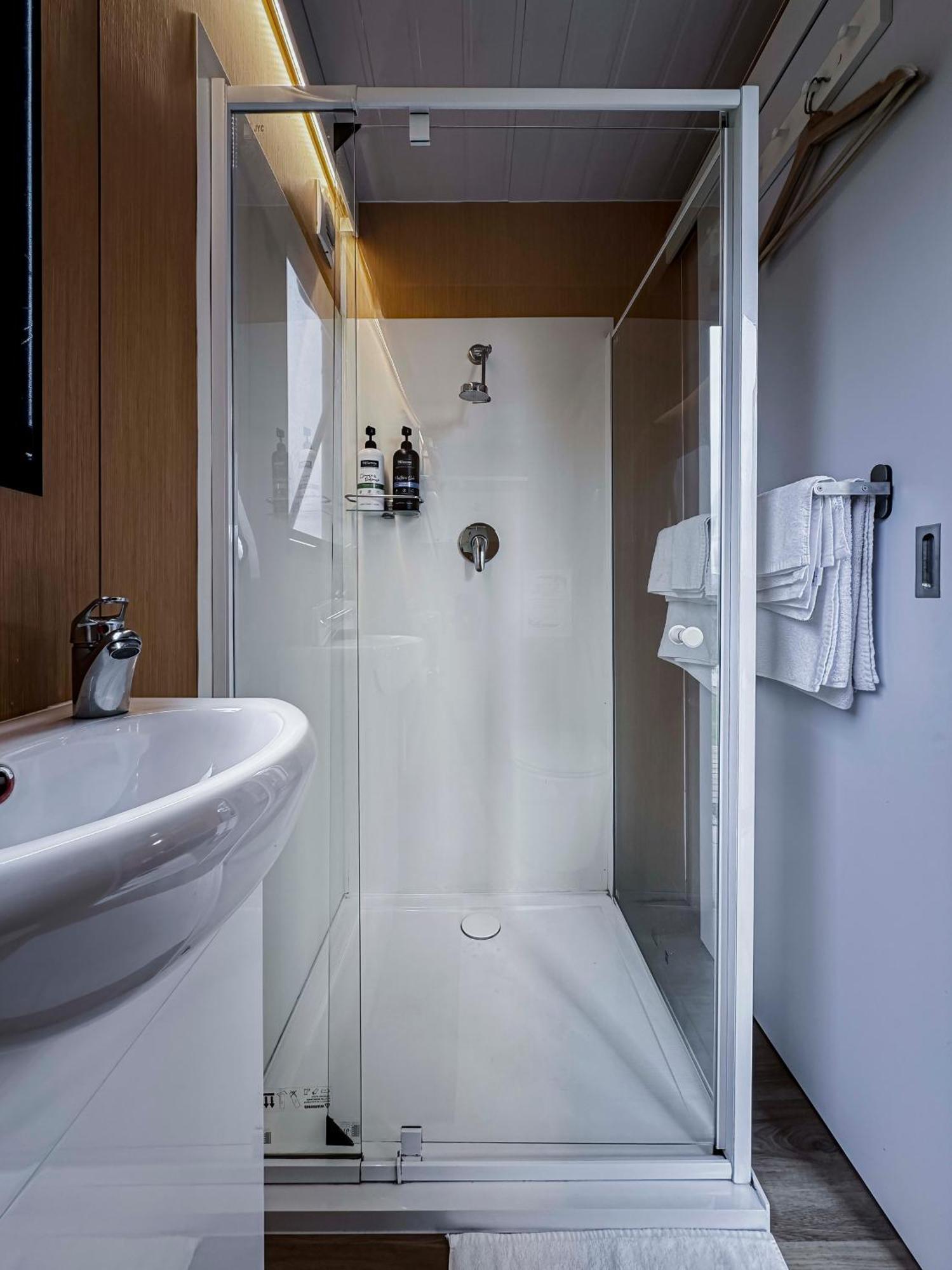Little Enniskillen By Tiny Away Holiday home